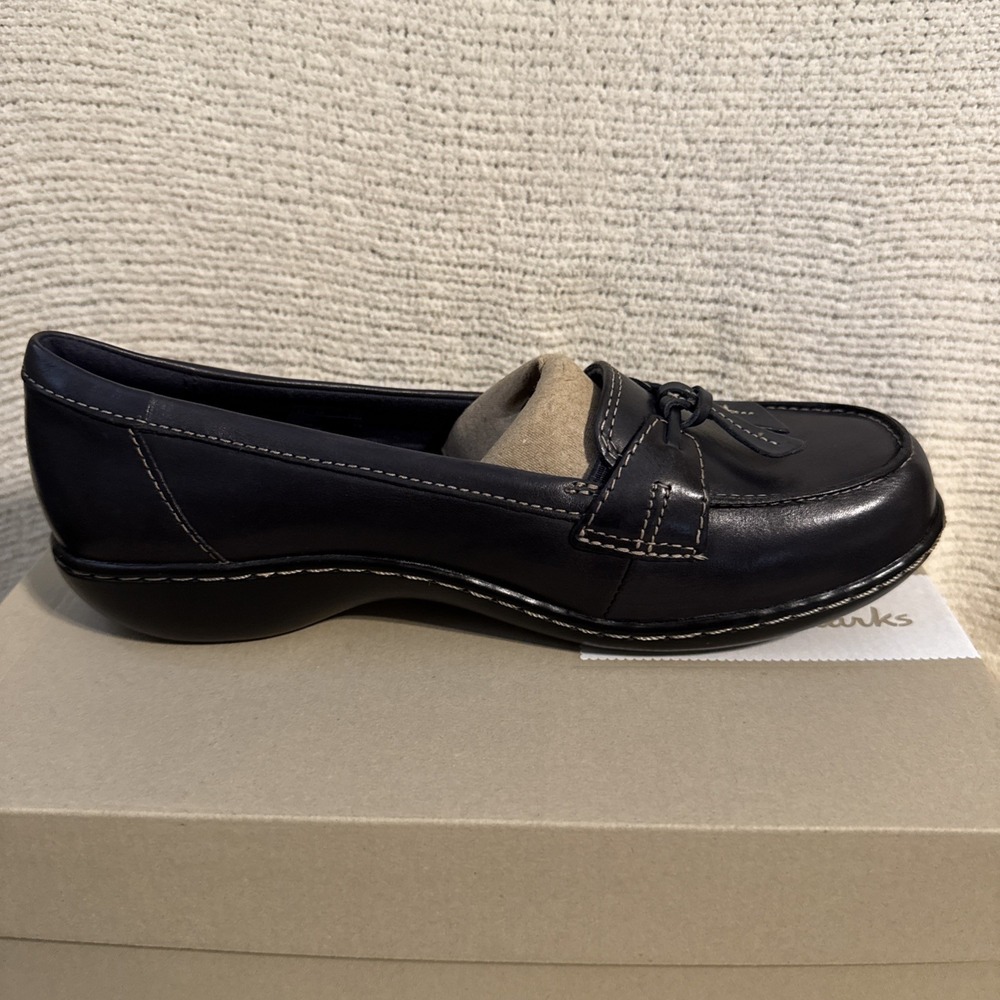 Clarks Ashland Bubble Navy Leather Women's Loafers Cushion Soft Shoes 7 XW New - Picture 8 of 16